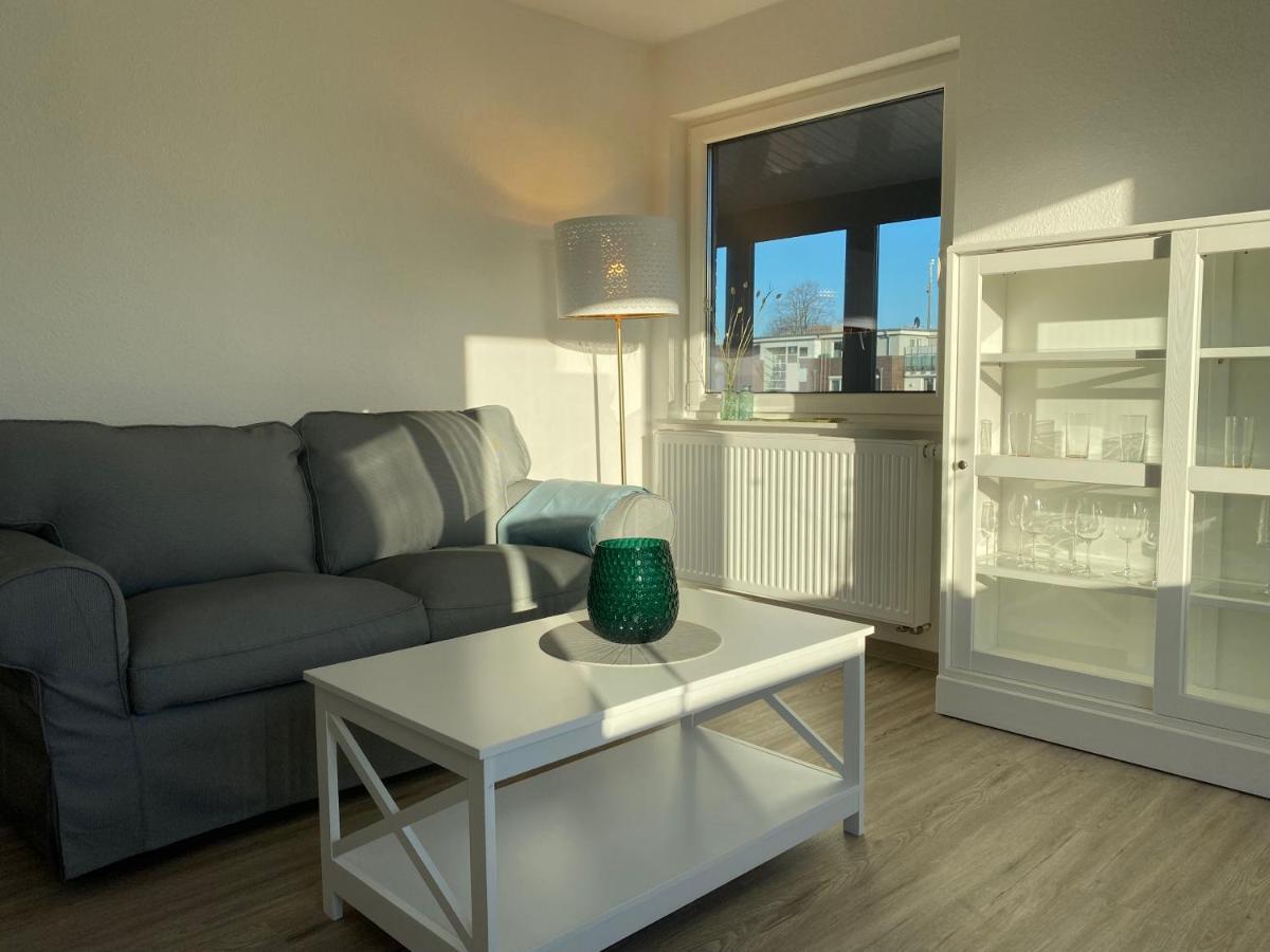 Haus Pirola Esens Apartment Exterior photo