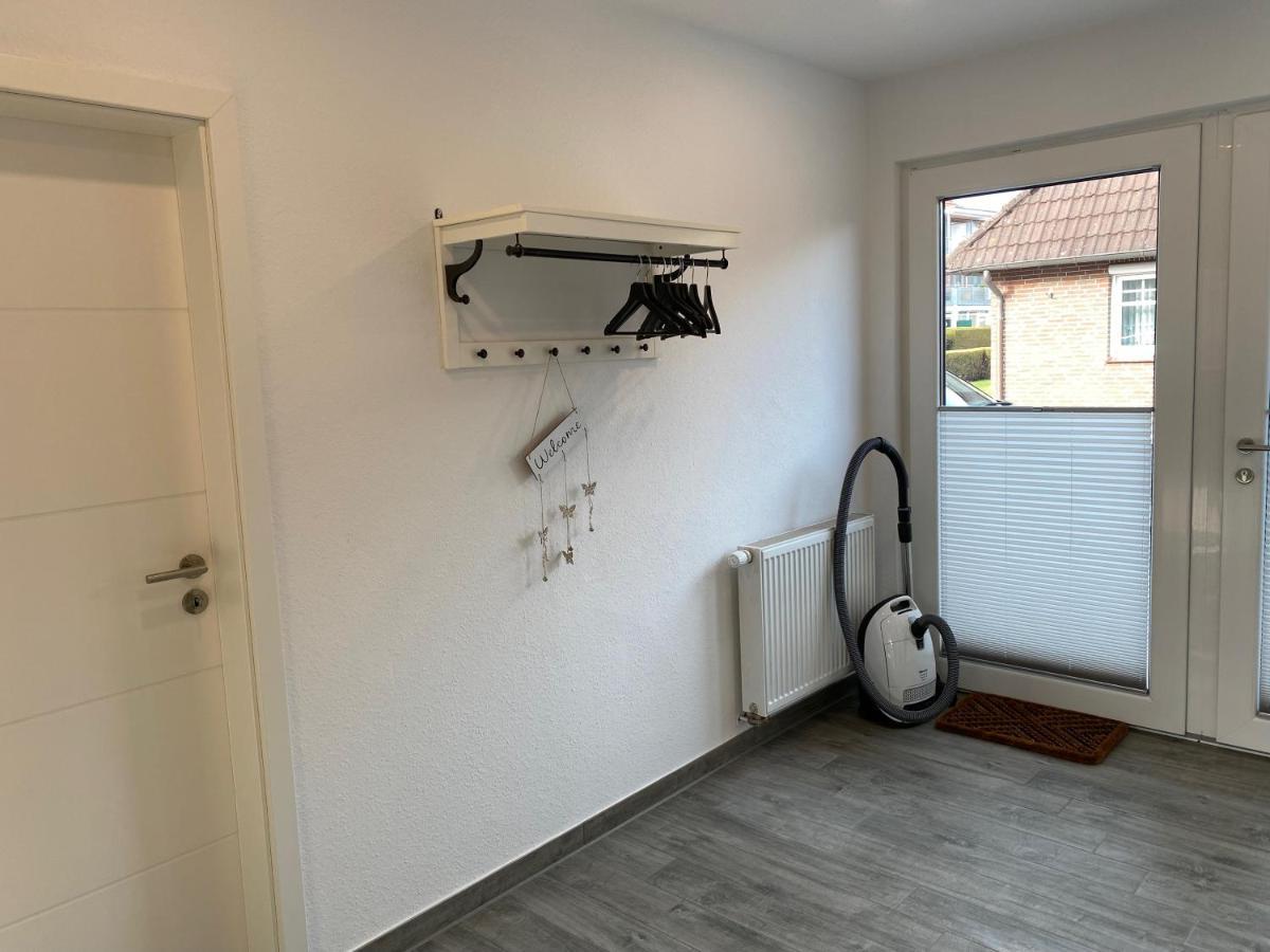 Haus Pirola Esens Apartment Exterior photo